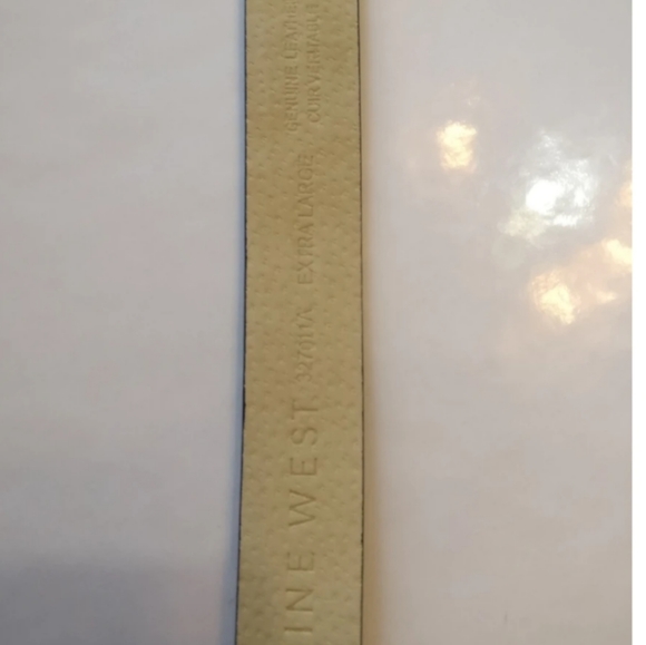 🇨🇦 Nine West leather belt in NWOT L-XL - Picture 2 of 5